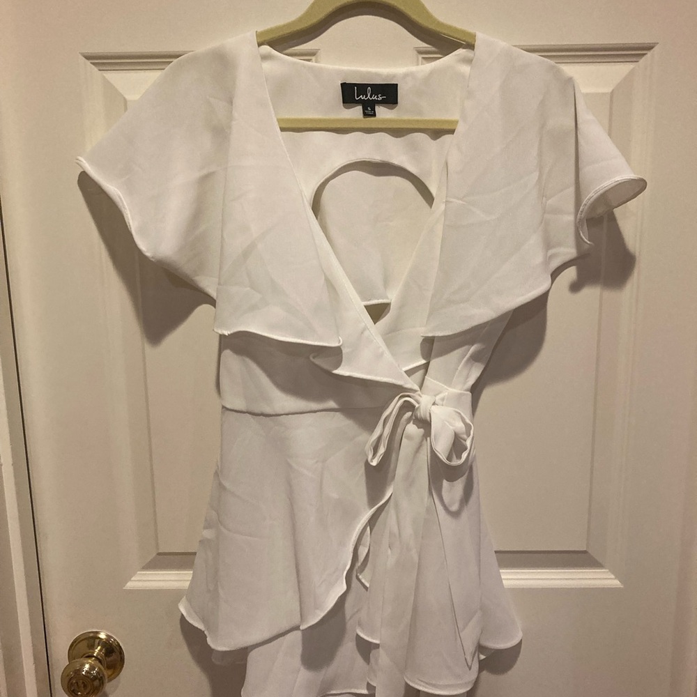 Lulu’s aldrin white ruffled backless wrap skort romper